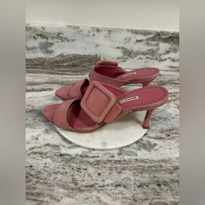 Manolo Blahnik suedes mules 37 ( 6.5-7)